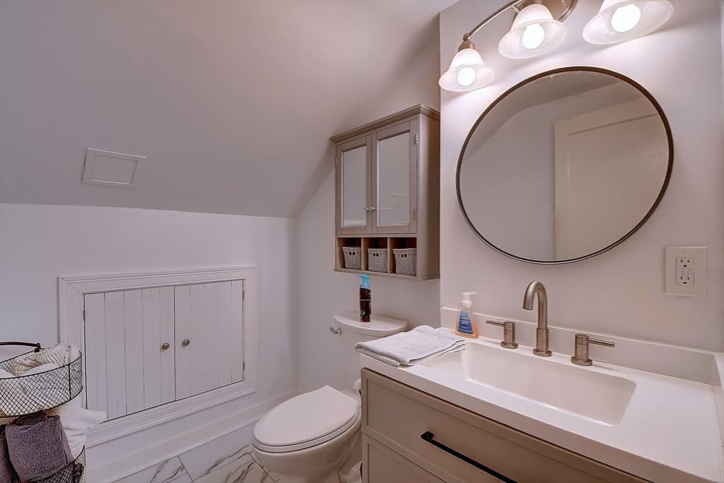 647 Main Street # A, Oxford MA 01537 photo 27
