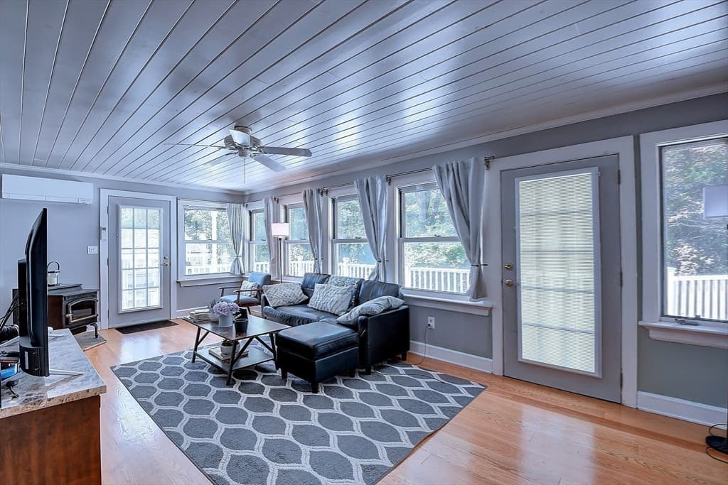 647 Main Street # A, Oxford MA 01537 photo 9