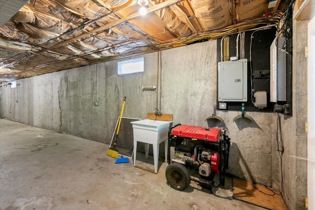 98 Hurricane Rd, Belmont NH 03220 photo 36