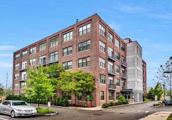 43 Charlton Street # B209, Everett MA 02149 photo 6