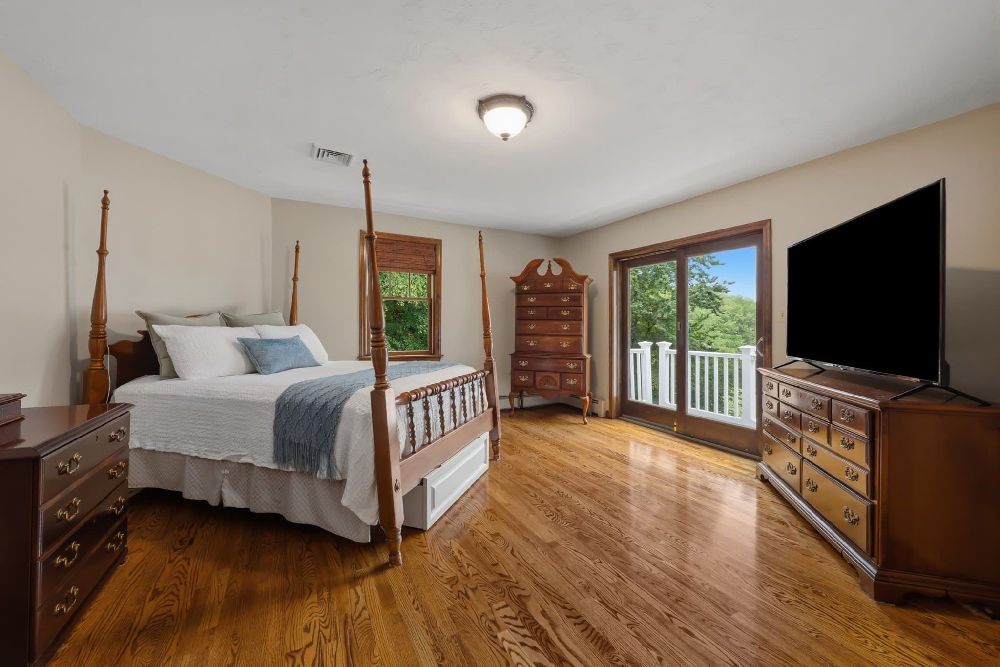 Single Family Residence at 14 Demond Pond Row, Rutland MA 01543, photo 19 of 42