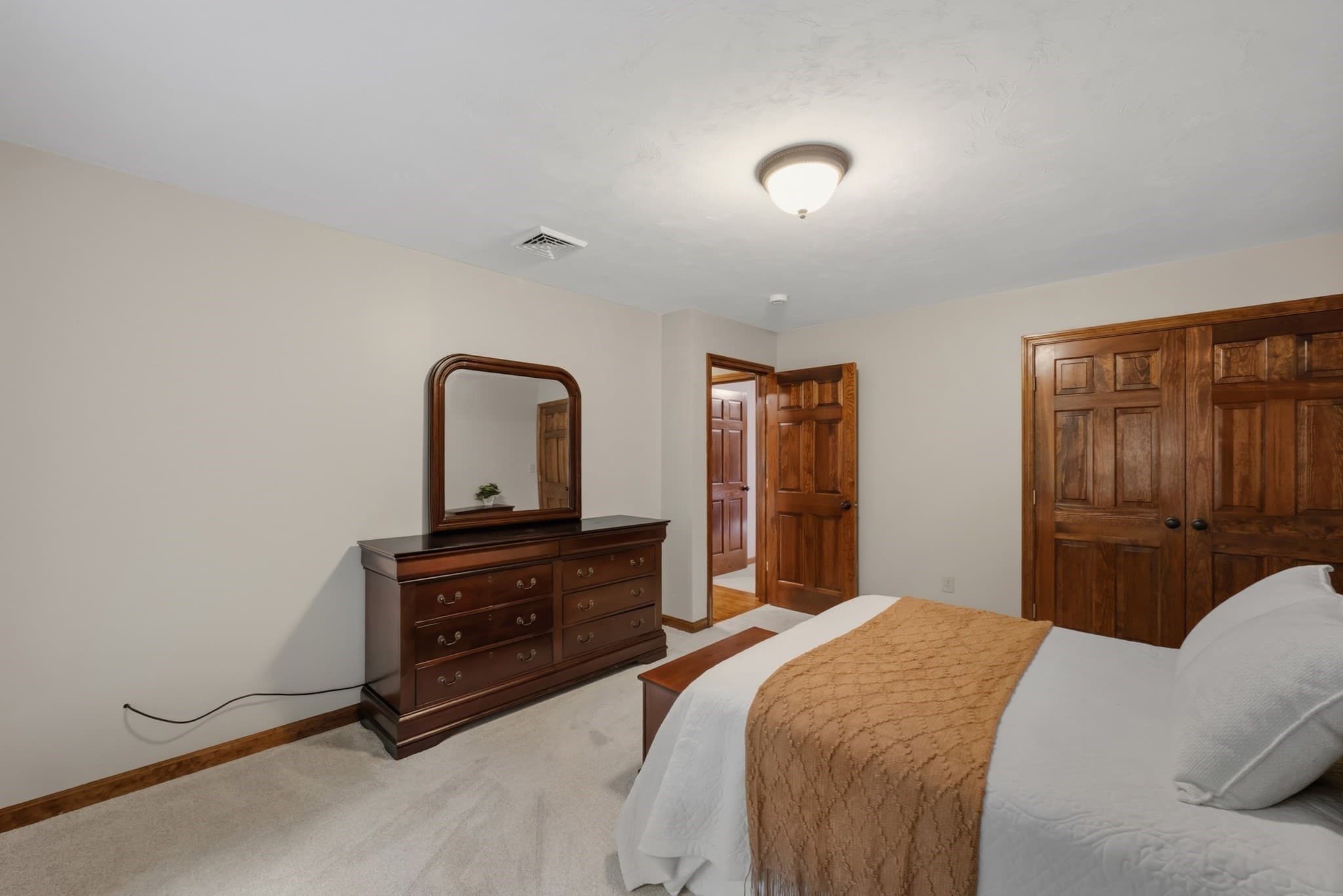 Single Family Residence at 14 Demond Pond Row, Rutland MA 01543, photo 25 of 42