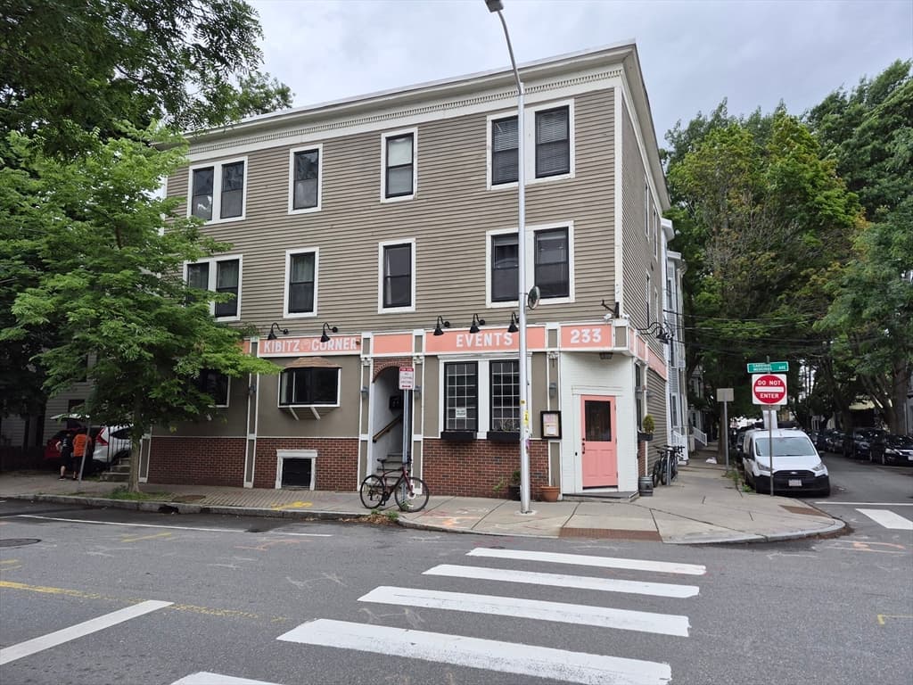233 Cardinal Medeiros Avenue # 5, Cambridge MA 02141 photo 2