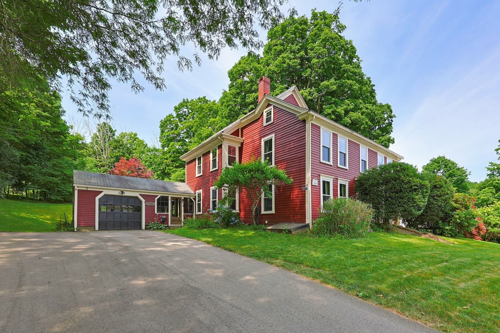 19 King St, Groveland MA 01834