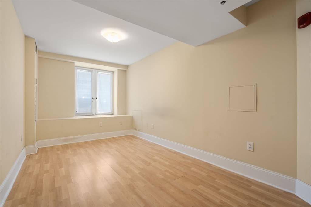 Condominium at 45 W Broadway # 101, Boston MA 02127, Boston, photo 10 of 18