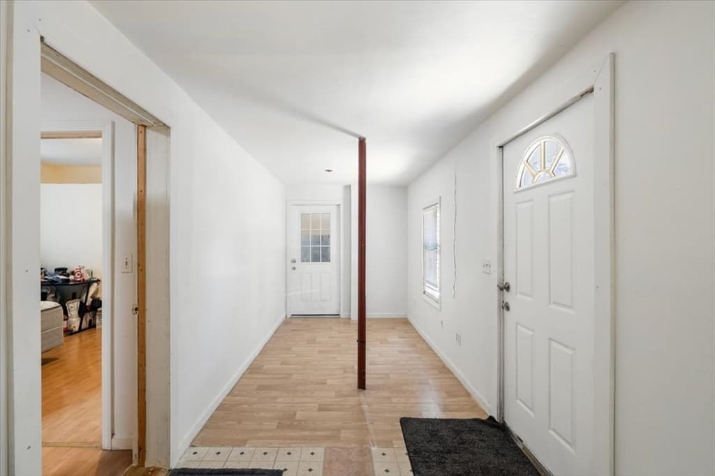 56-58 Pine St, Lowell MA 01851 photo 11