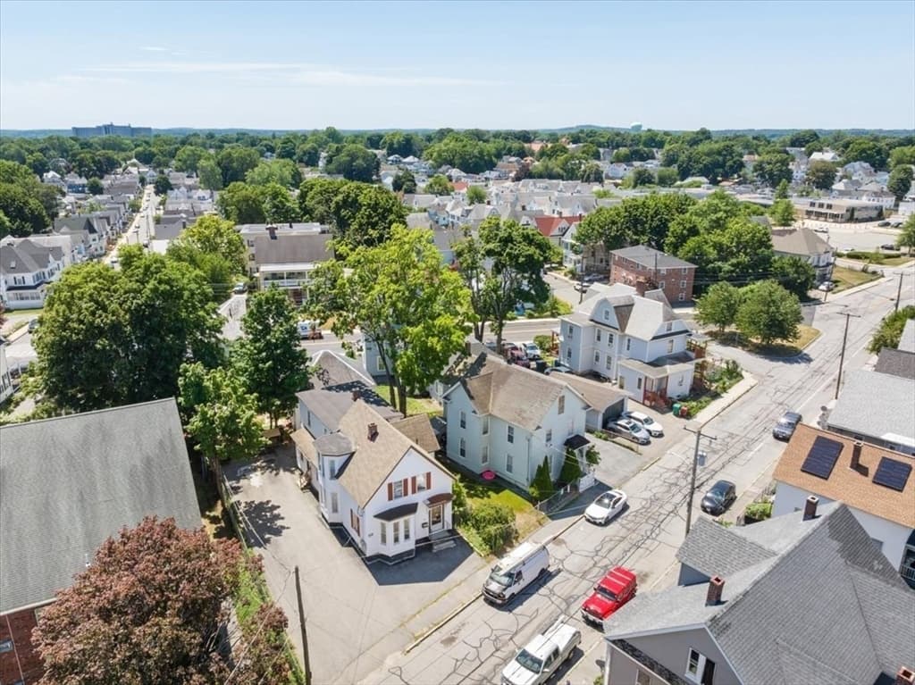 56-58 Pine St, Lowell MA 01851 photo 25