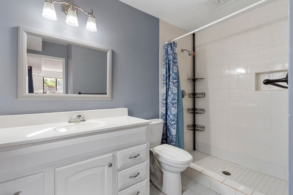 Condominium at 1461 Pawtucket Blvd # 4, Lowell MA 01854, Lowell, photo 13 of 17