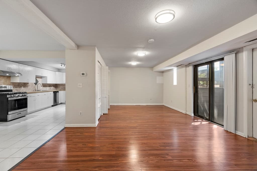 Condominium at 1461 Pawtucket Blvd # 4, Lowell MA 01854, Lowell, photo 3 of 17