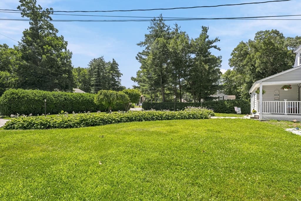 96 I St, Dracut MA 01826 photo 5