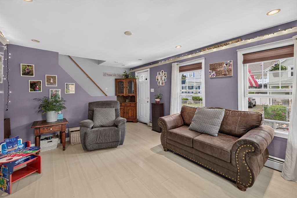 98 Parker St, New Bedford MA 02740 photo 17