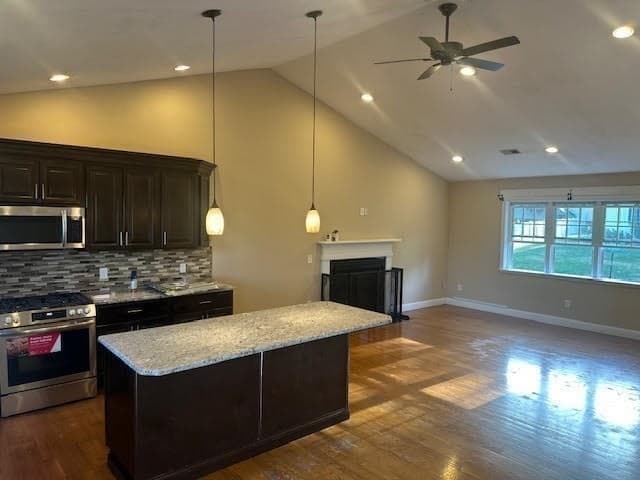 34 Carpenter Ave, Worcester MA 01605 photo 13