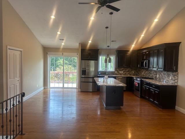 34 Carpenter Ave, Worcester MA 01605 photo 7