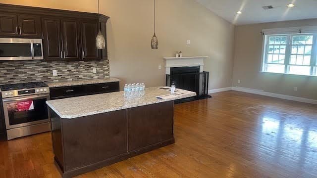 34 Carpenter Ave, Worcester MA 01605 photo 8