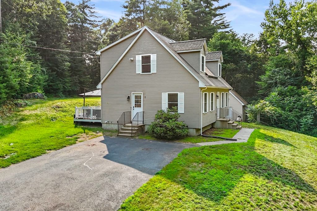 Single Family Residence at 1 Lakeshore Dr, Monson MA 01057, Monson, photo 3 of 38