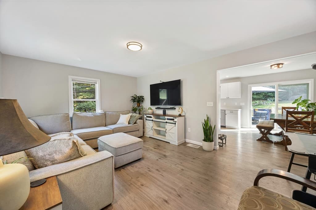 Single Family Residence at 1 Lakeshore Dr, Monson MA 01057, Monson, photo 11 of 38