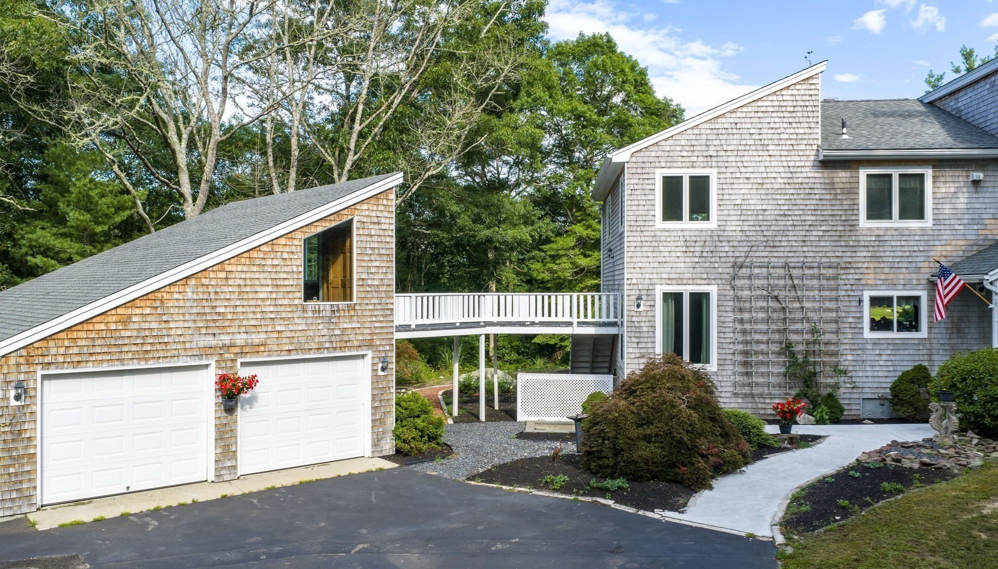 Single Family Residence at 46 Holly Pond Rd, Marion MA 02738, Marion, photo 2 of 40