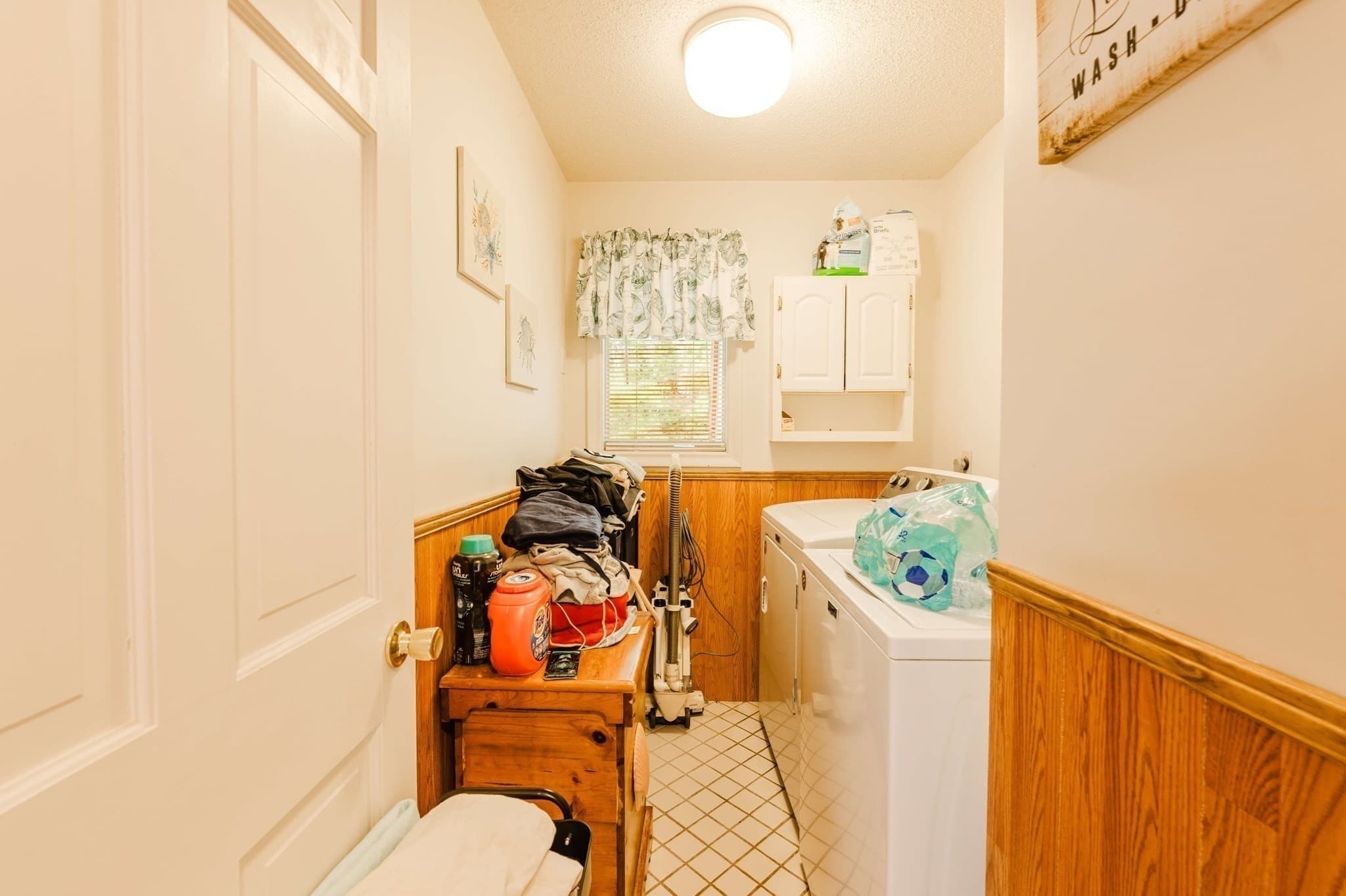 Single Family Residence at 46 Holly Pond Rd, Marion MA 02738, Marion, photo 22 of 40
