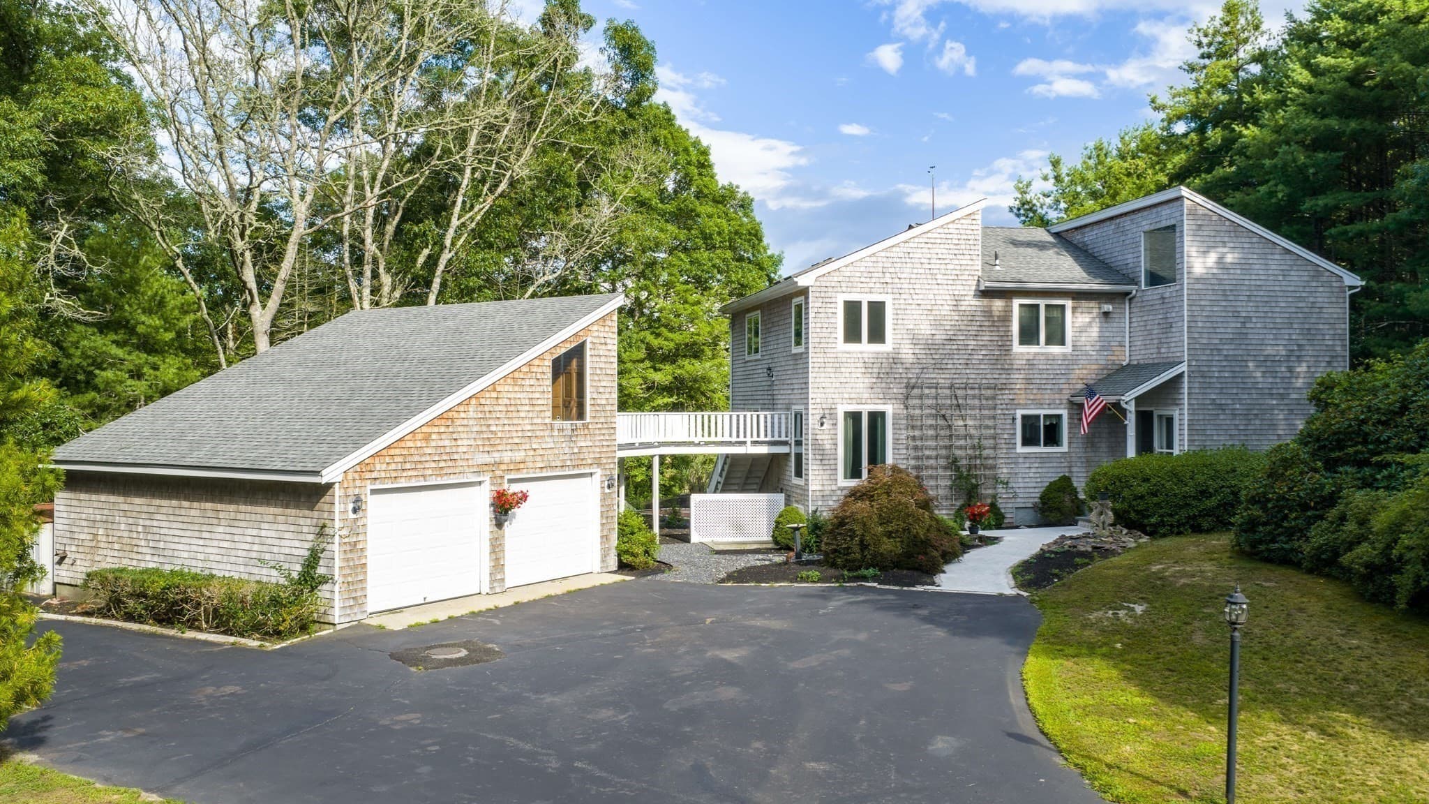 46 Holly Pond Rd, Marion MA 02738