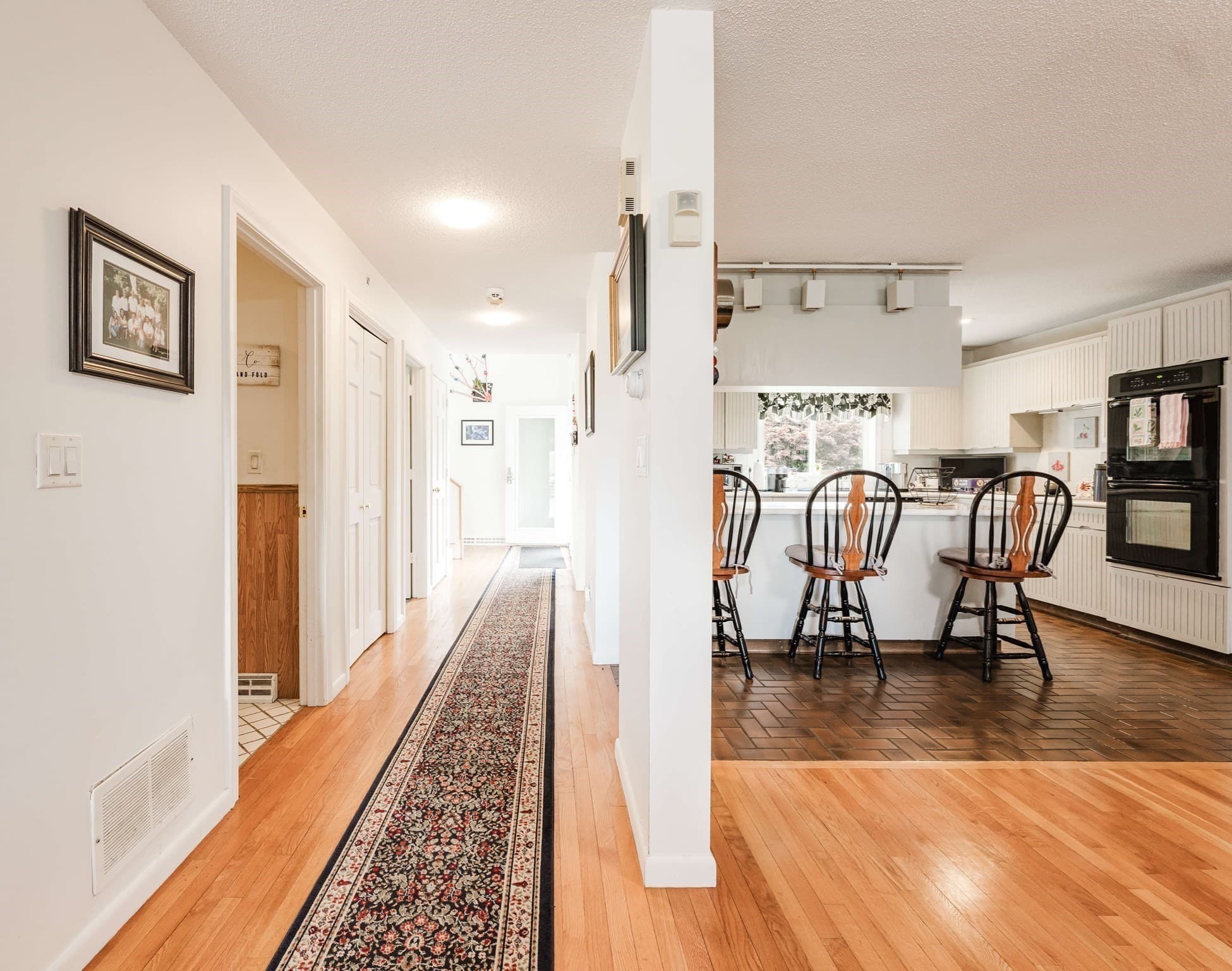 Single Family Residence at 46 Holly Pond Rd, Marion MA 02738, Marion, photo 15 of 40