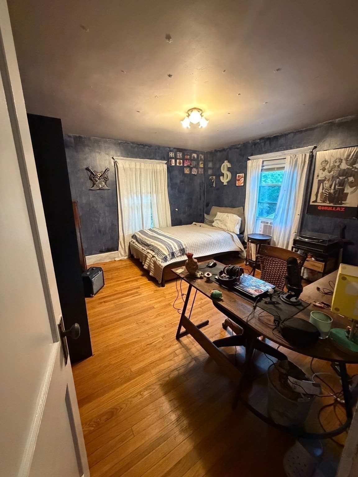 Single Family Residence at 14 Castle St, Springfield MA 01118, Springfield, photo 15 of 17