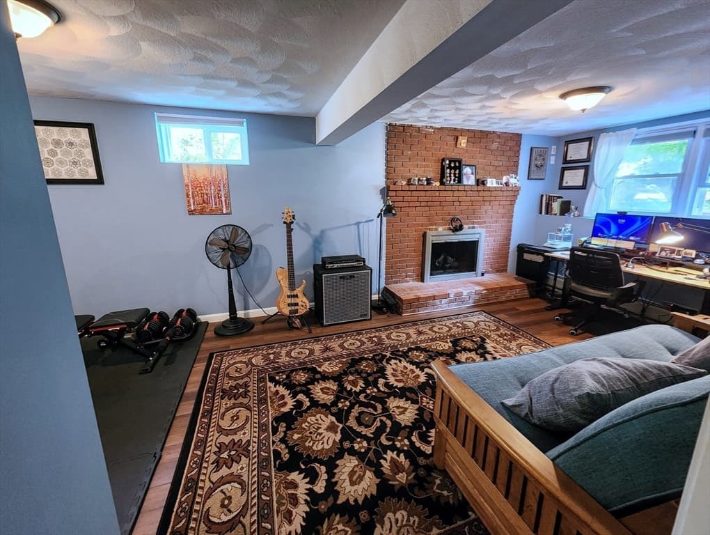 4 Amherst St, Billerica MA 01862 photo 10