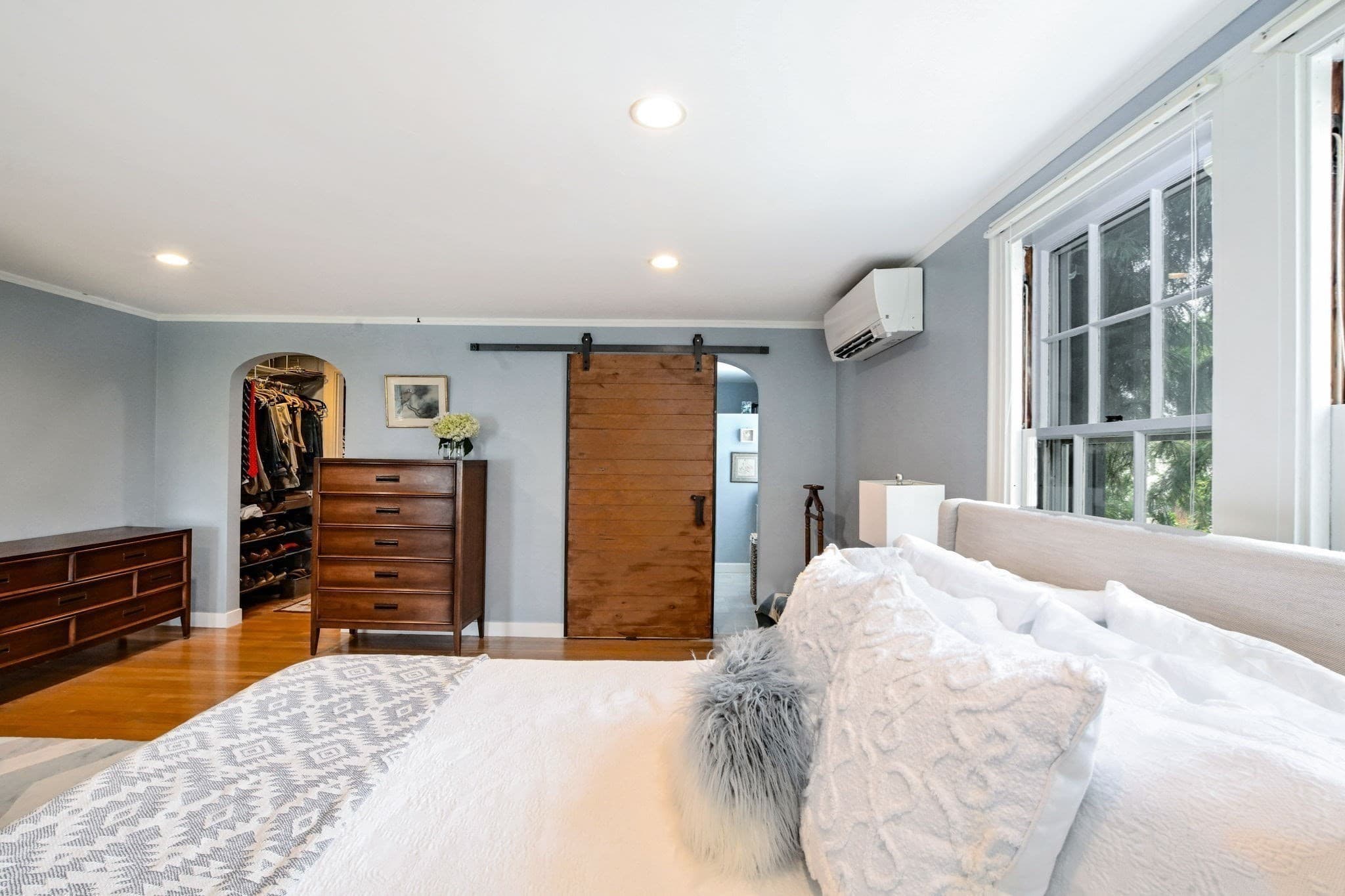 Single Family Residence at 47 Moreland Ter, New Bedford MA 02740, New Bedford, photo 21 of 42