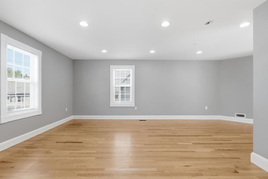 26 Calumet St, Peabody MA 01960 photo 27