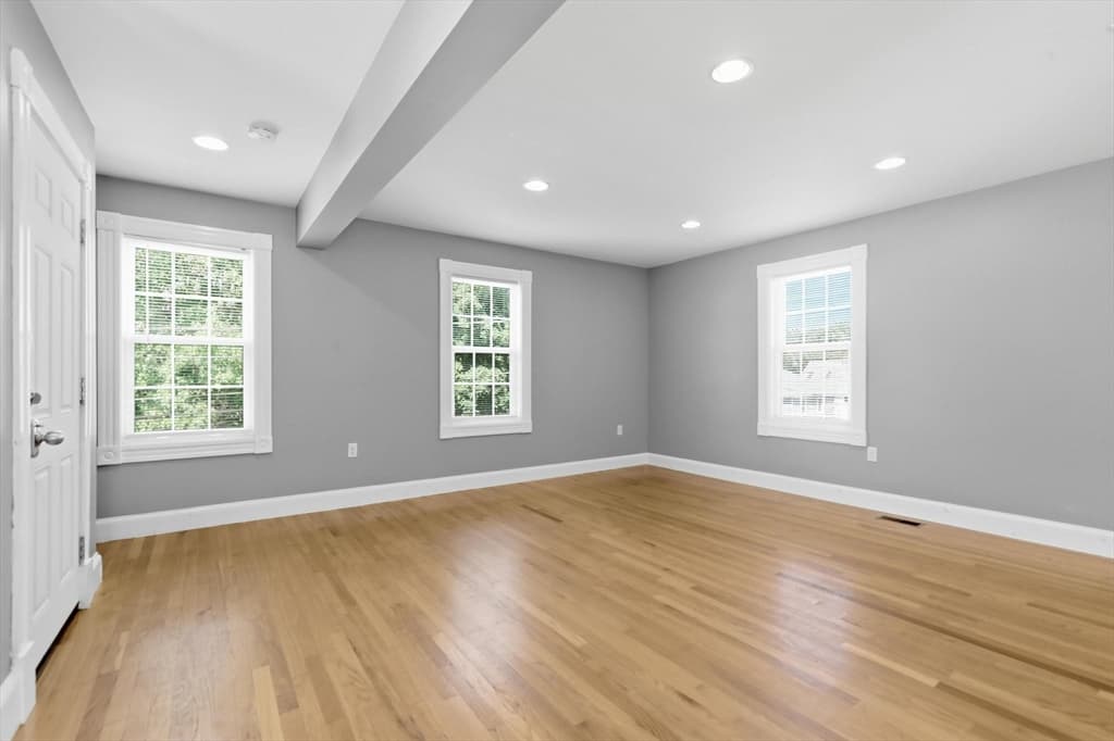 26 Calumet St, Peabody MA 01960 photo 28