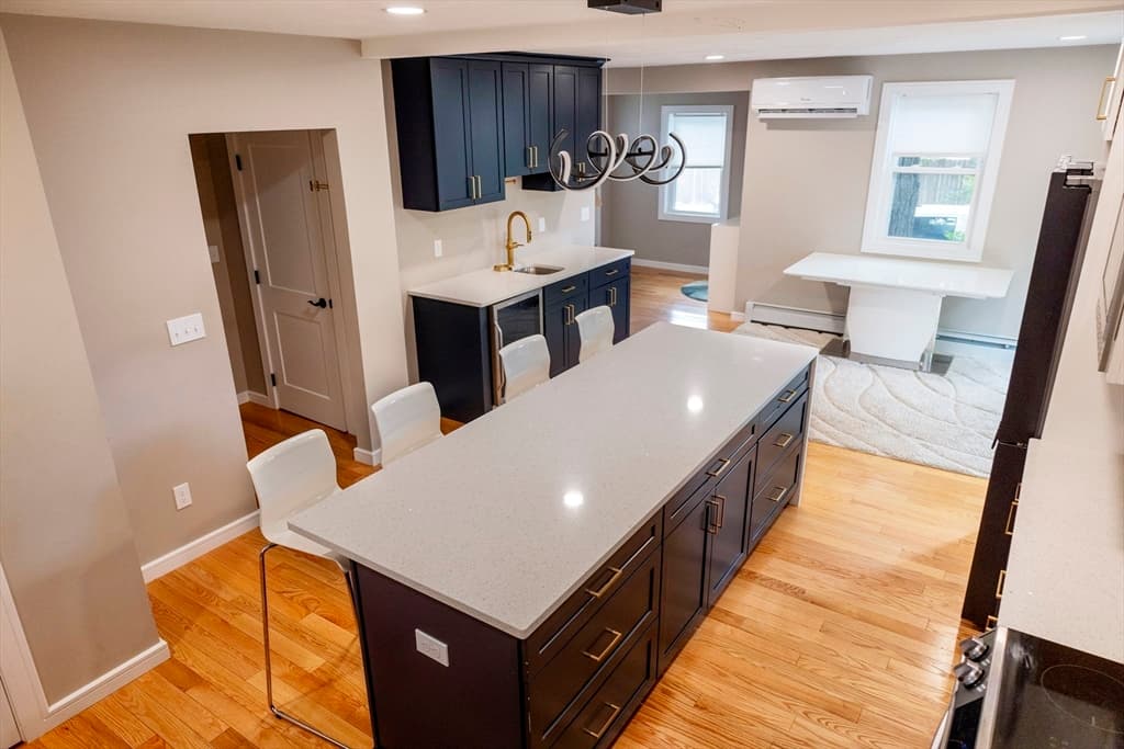 251 Conant St, Gardner MA 01440 photo 2