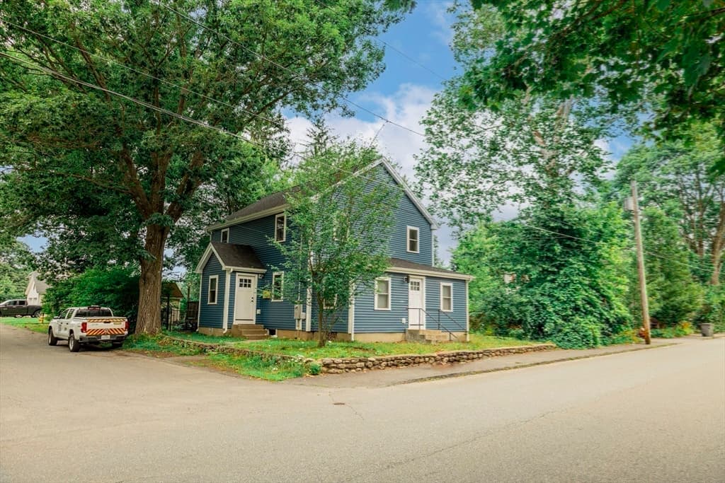 251 Conant St, Gardner MA 01440 photo 32