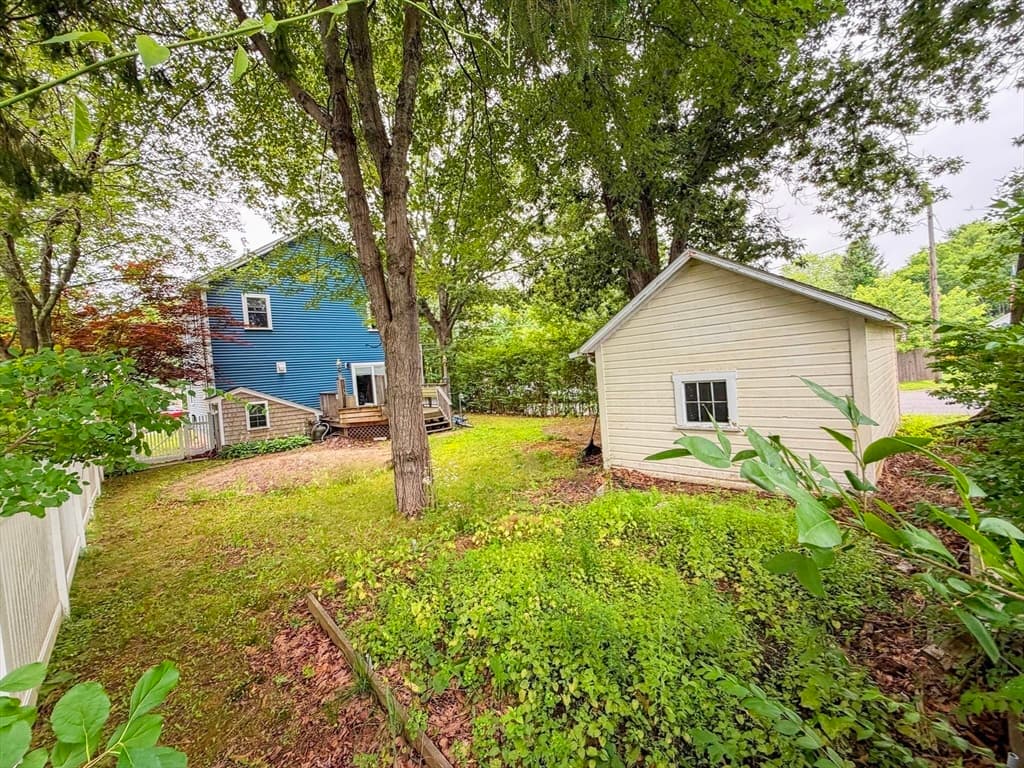 251 Conant St, Gardner MA 01440 photo 33