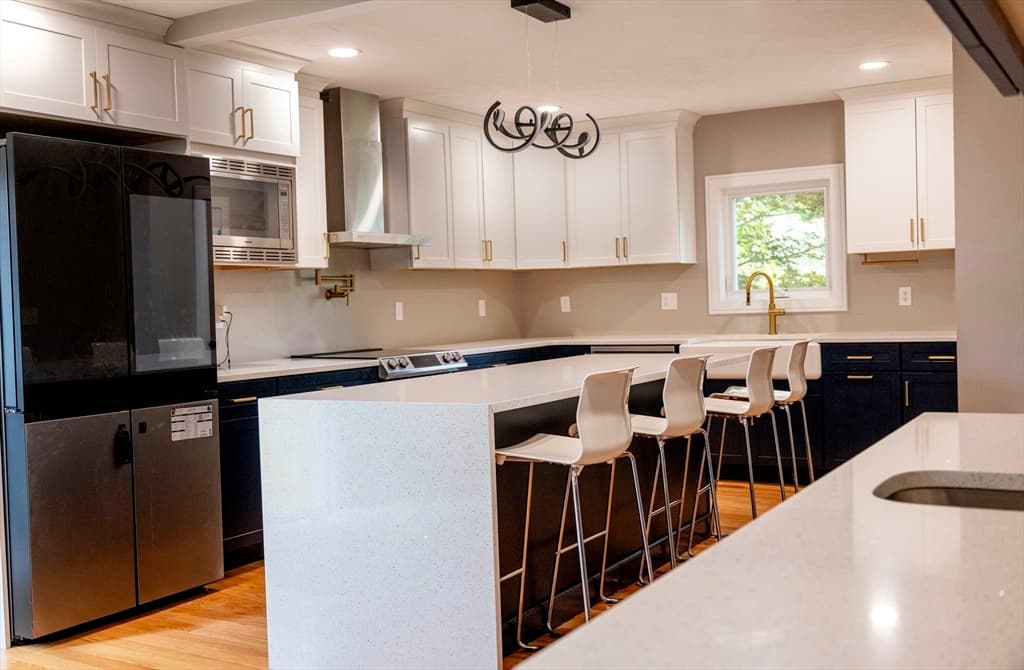 251 Conant St, Gardner MA 01440 photo 4