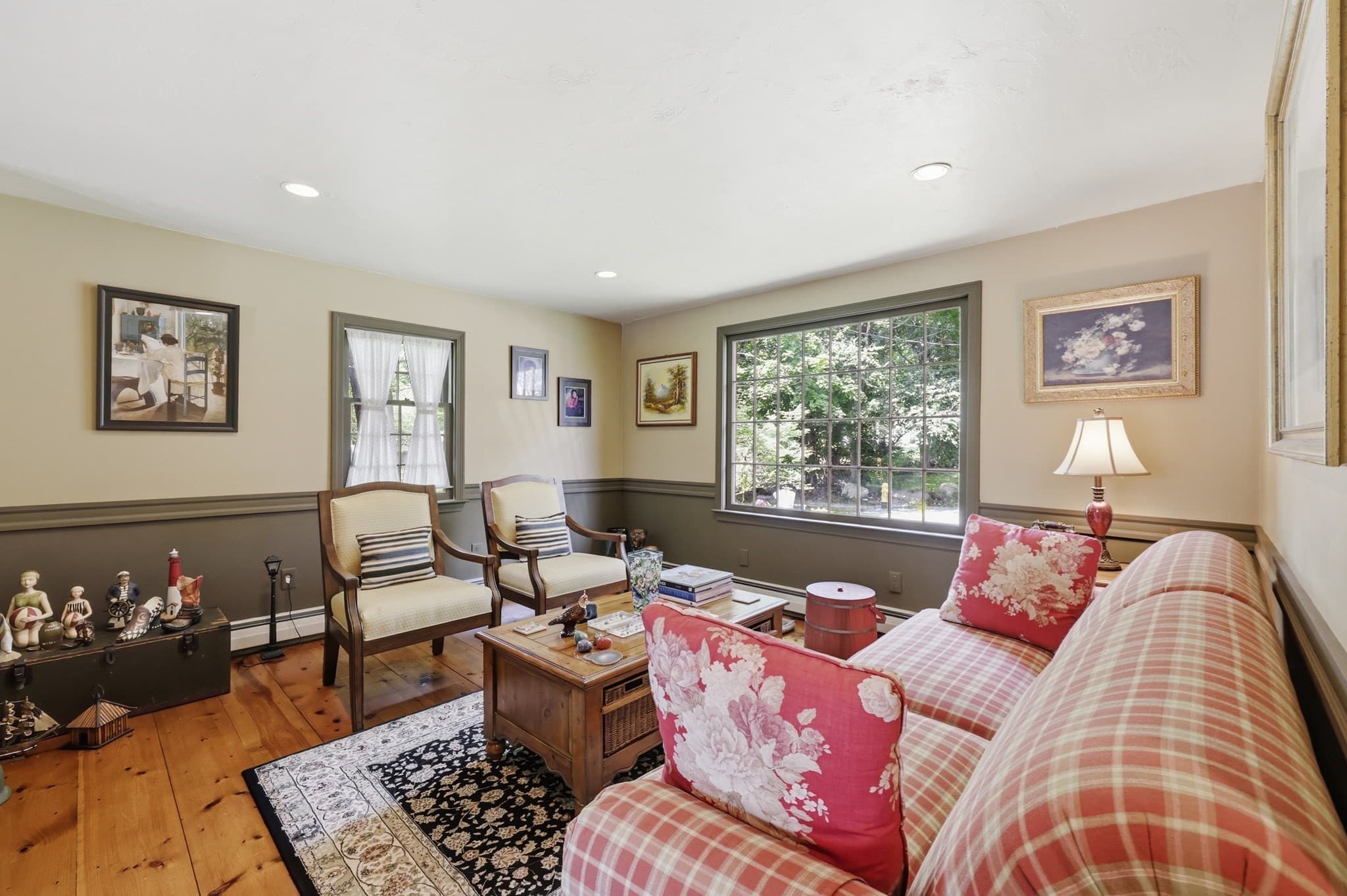 Single Family Residence at 11 Betty, Auburn MA 01501, Auburn, photo 9 of 42