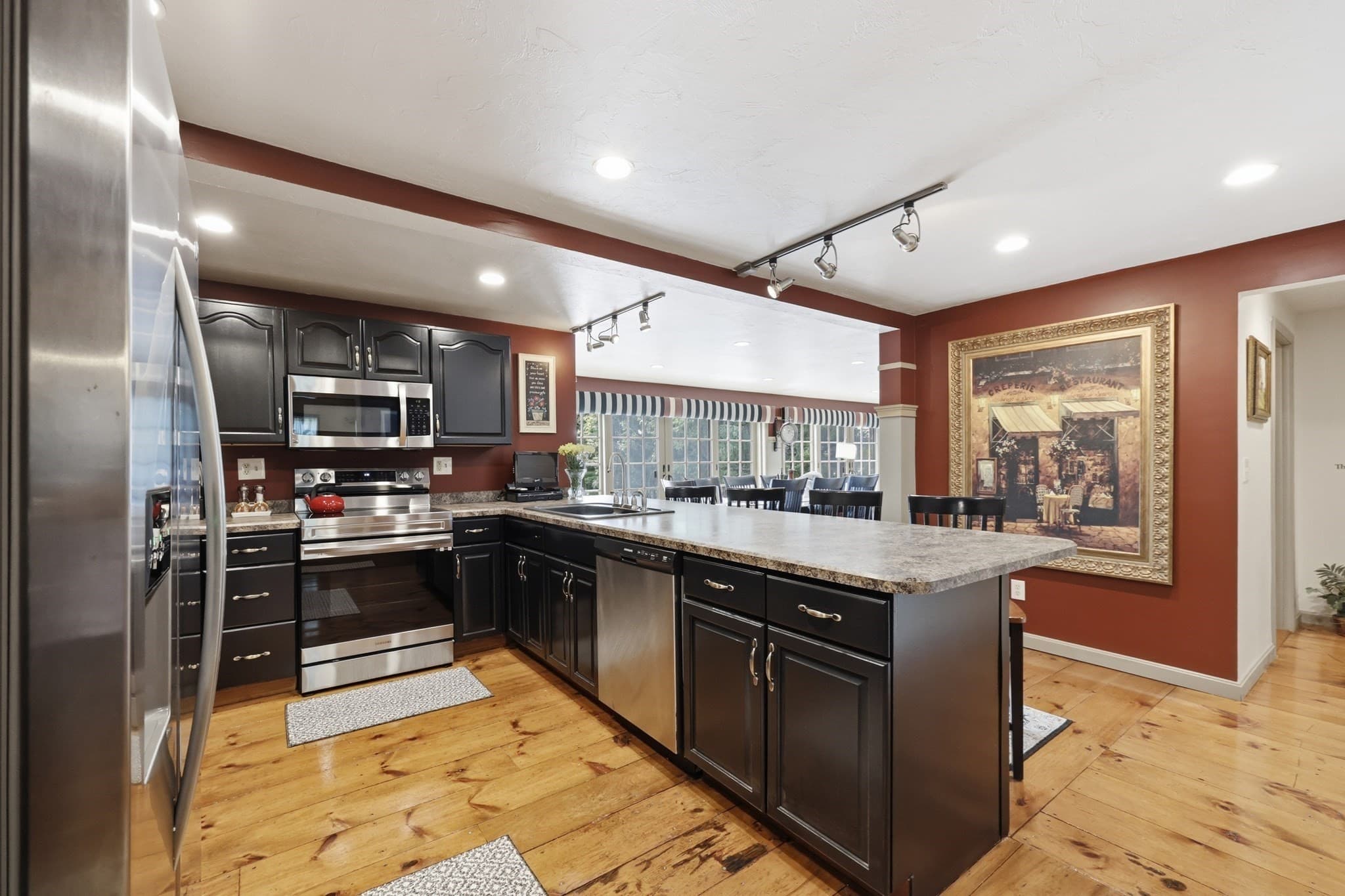 Single Family Residence at 11 Betty, Auburn MA 01501, Auburn, photo 4 of 42
