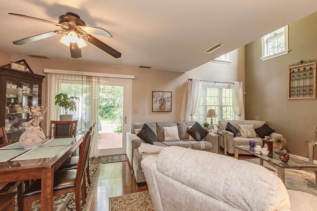 125 Highland Street # 402, Taunton MA 02780 photo 13