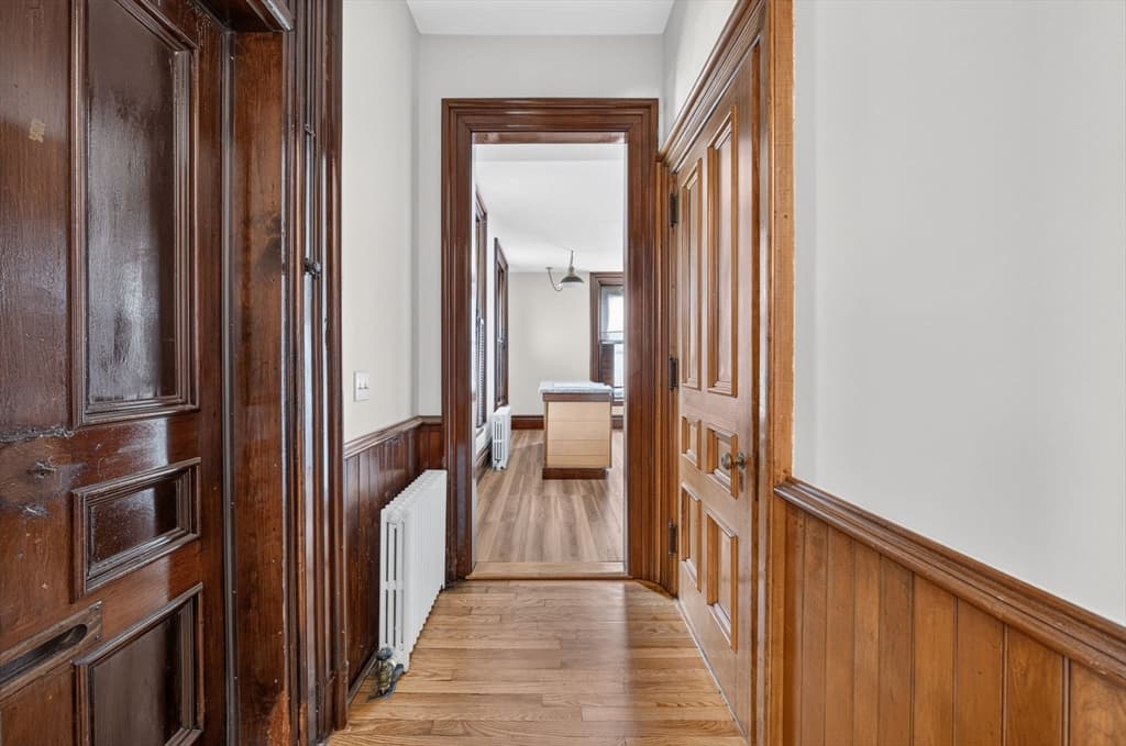 Condominium at 533 Locust St # 4, Fall River MA 02720, photo 5 of 19