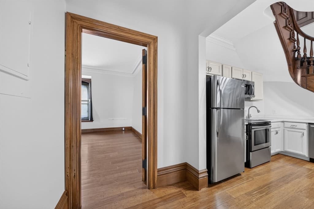 533 Locust St # 8, Fall River MA 02720 photo 6