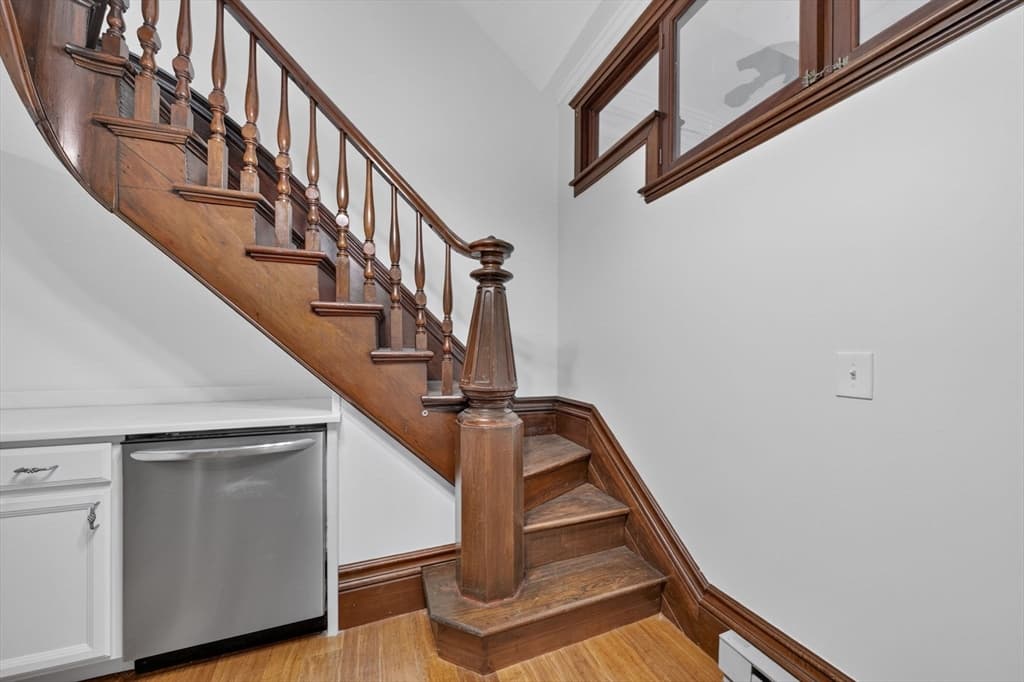 533 Locust St # 8, Fall River MA 02720 photo 12