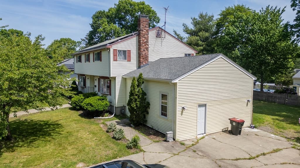 56 Cottage Grove Ave, Brockton MA 02301 photo 3