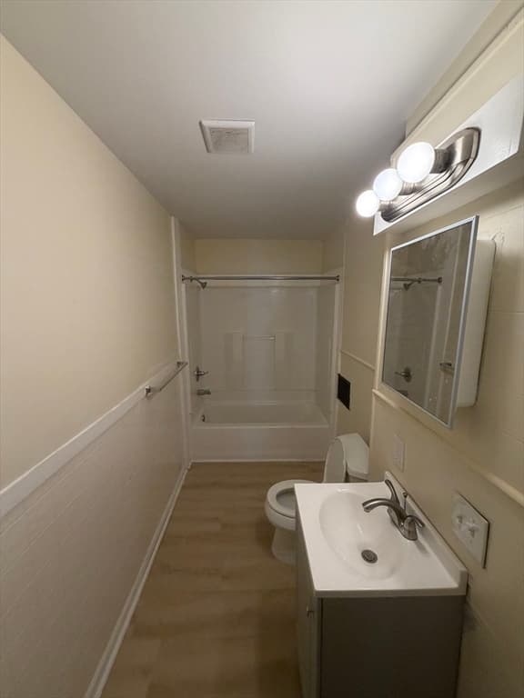 26-28 Devens St, Greenfield MA 01301 photo 20
