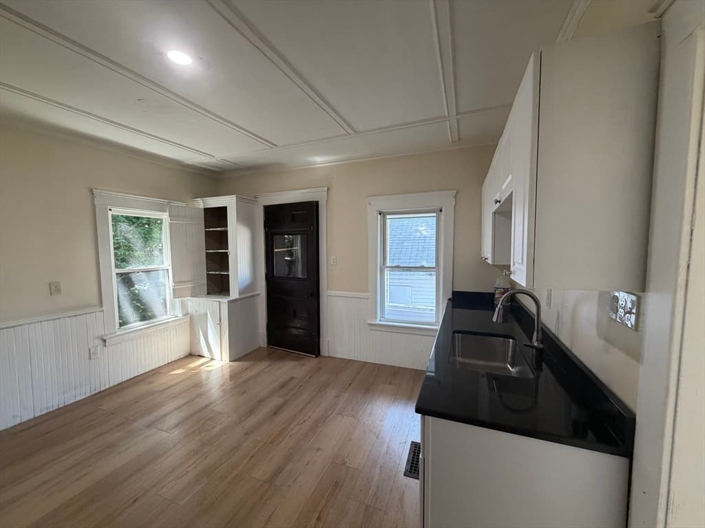 26-28 Devens St, Greenfield MA 01301 photo 4