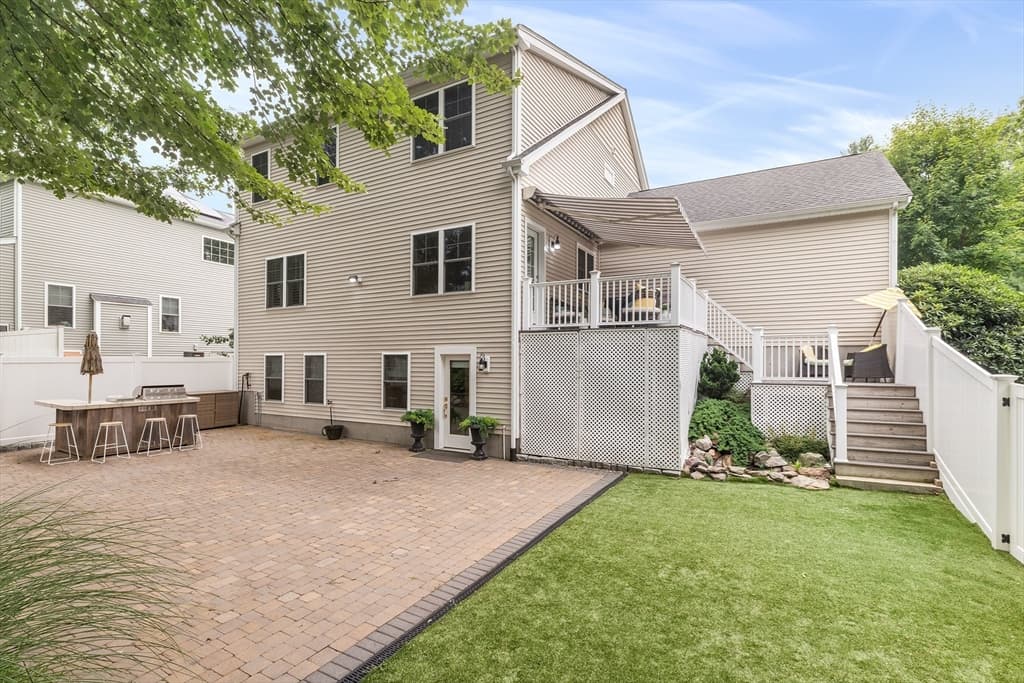 10 Charles View Lane, Medway MA 02053 photo 34
