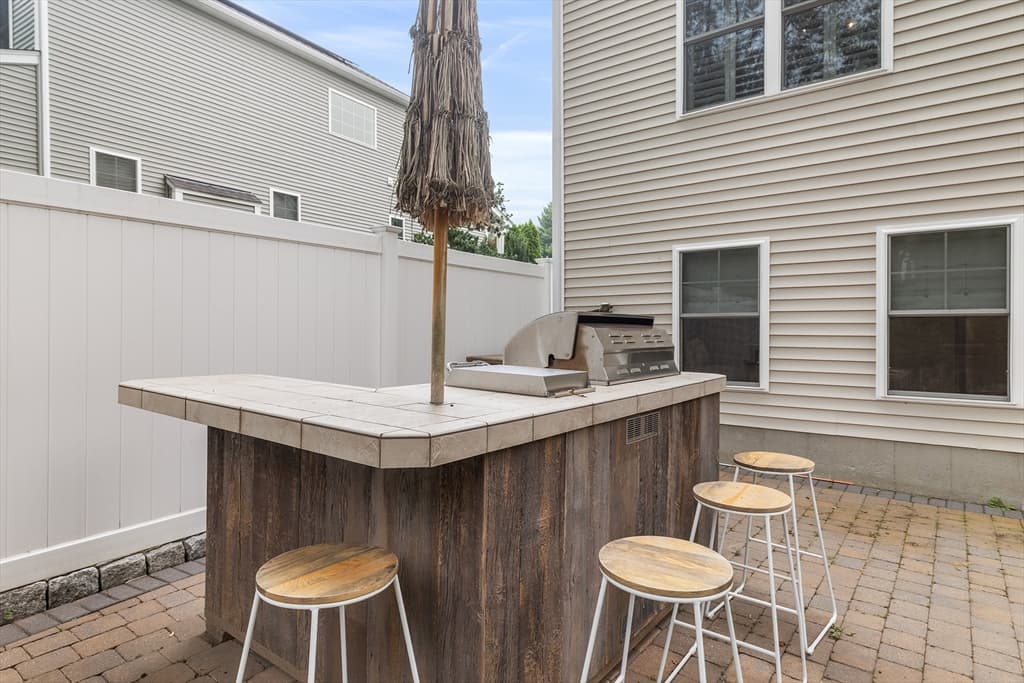 10 Charles View Lane, Medway MA 02053 photo 37