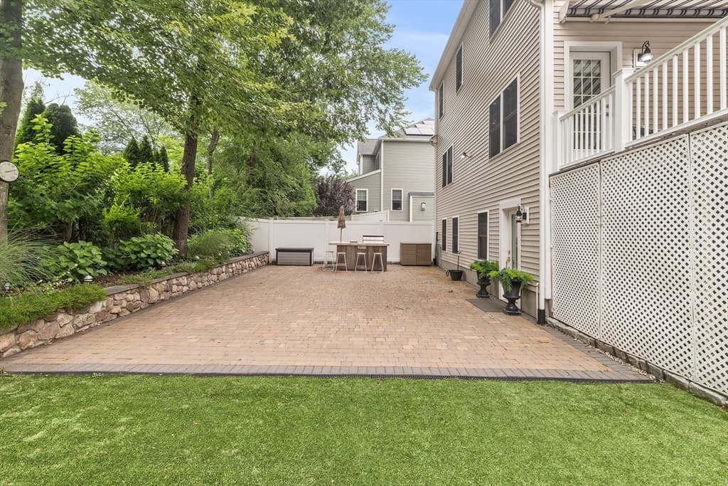 10 Charles View Lane, Medway MA 02053 photo 35