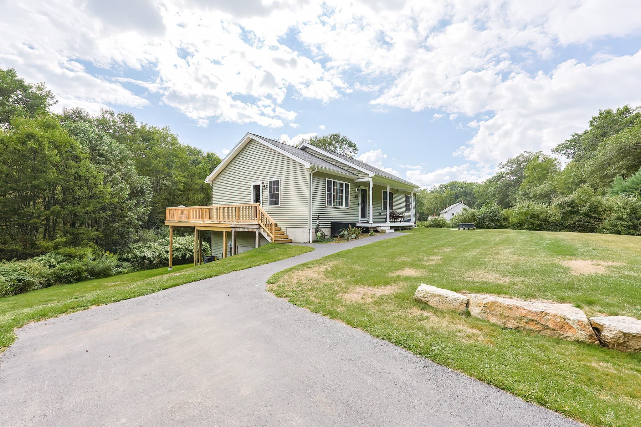 Single Family Residence at 30 Town Farm Rd, North Brookfield MA 01535, North Brookfield, photo 2 of 39
