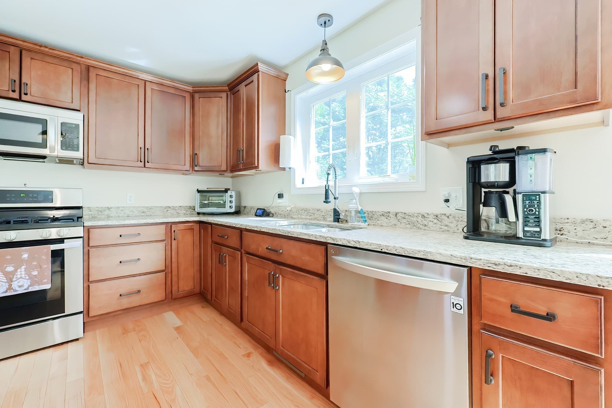 Single Family Residence at 30 Town Farm Rd, North Brookfield MA 01535, North Brookfield, photo 12 of 39