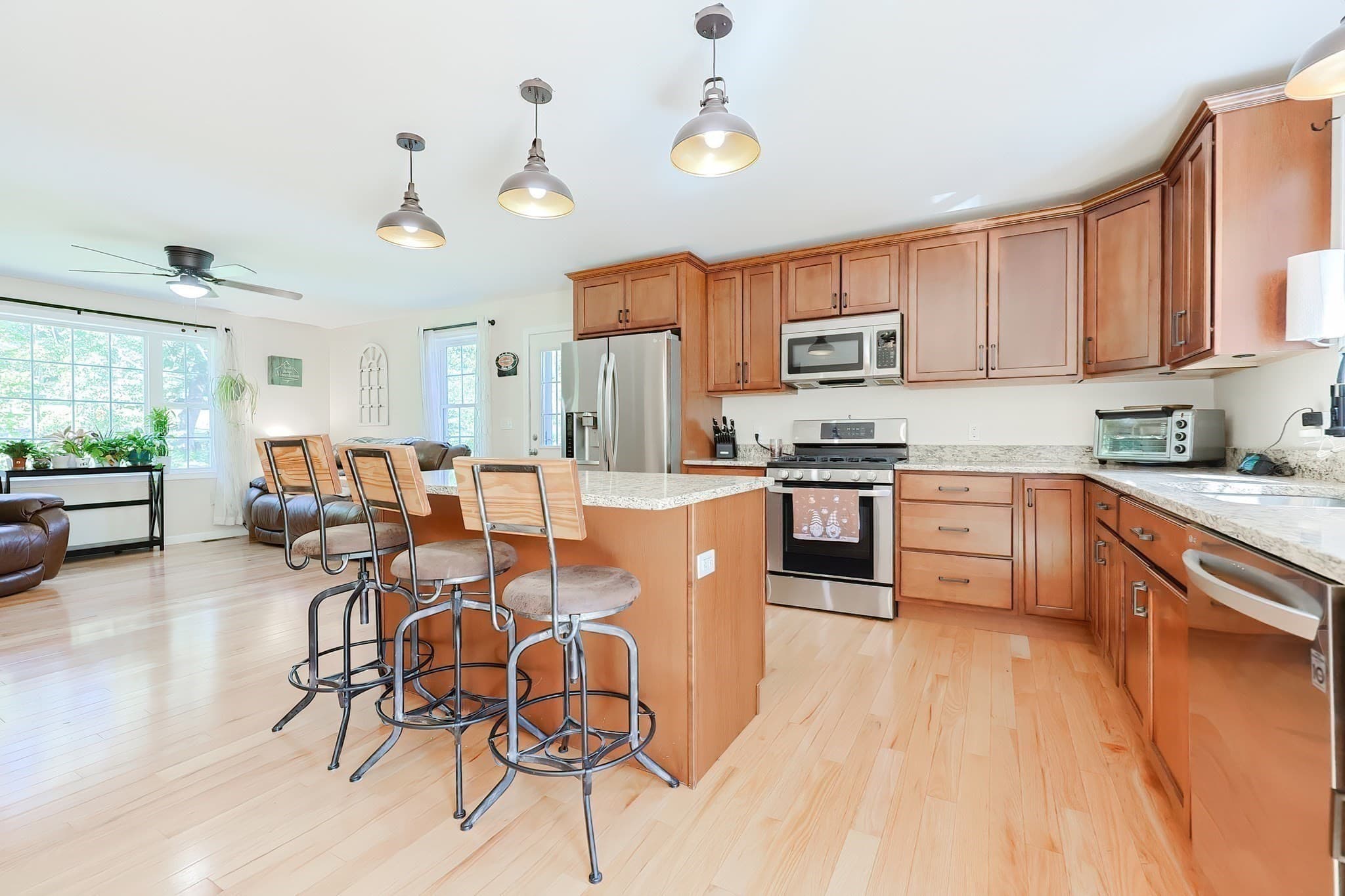 Single Family Residence at 30 Town Farm Rd, North Brookfield MA 01535, North Brookfield, photo 10 of 39