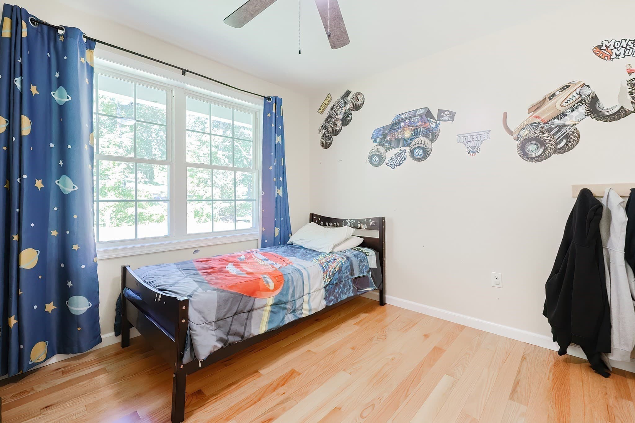 Single Family Residence at 30 Town Farm Rd, North Brookfield MA 01535, North Brookfield, photo 21 of 39