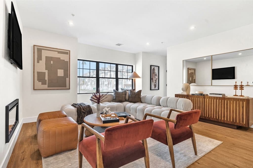 20 Audubon Way # 102, Canton MA 02021